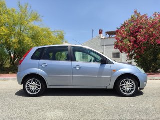 Ford Fiesta 1.4 80cv