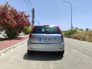 Ford Fiesta 1.4 80cv