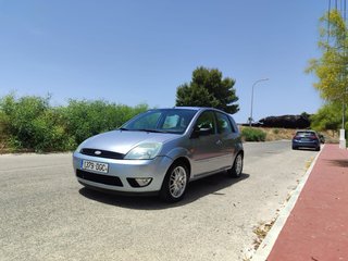Ford Fiesta 1.4 80cv