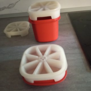 Cubitera Tupperware