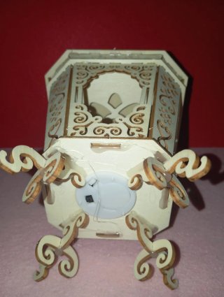 Lanterna decorativa con luce