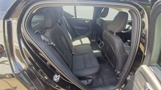 Volvo XC40 T2 Essential 95 kW (129 CV)