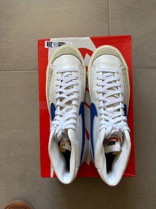 Nike Blazer Mid Blancas y Azules