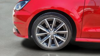 Audi A1 Sportback Adrenalin 1.0 TFSI 70 kW (95 CV)