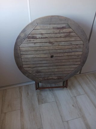 Mesa redonda  plegable de madera para exterior