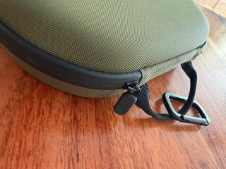 Funda UAG para AirPods Max Verde