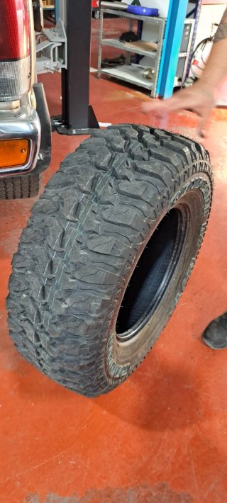 285 70 r17 Neumáticos BFGoodrich All-Terrain T/A (