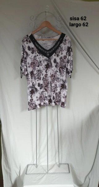 Camiseta estampada floral