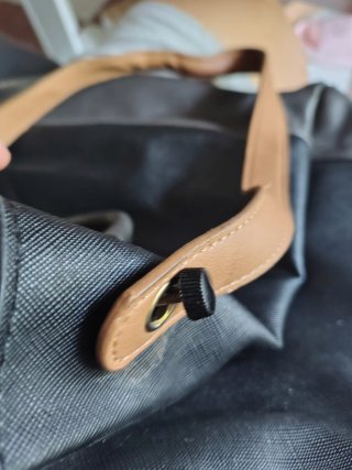 Bolso Negro y Marrón