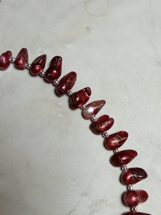Collar Perlas Barrocas Oro-Burdeos Inusual