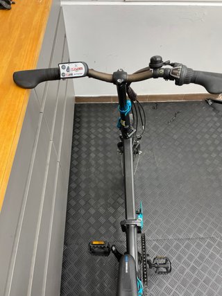 Bicicleta eléctrica Btwin plegable