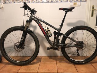 Bicicleta Trek Fuel EX8 Montaña