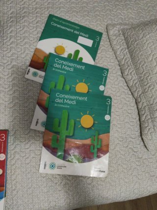 Libros coneucenent del medi