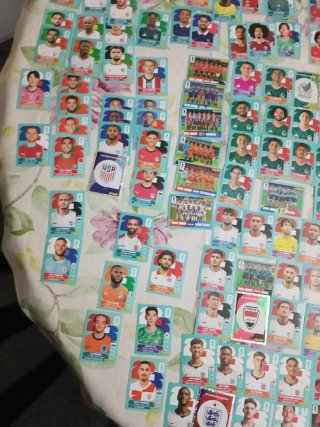 Álbum Mundial 2026 + 180 cromos sin repetir