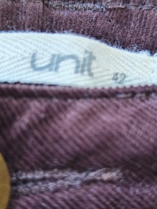 Pantalón pana marrón