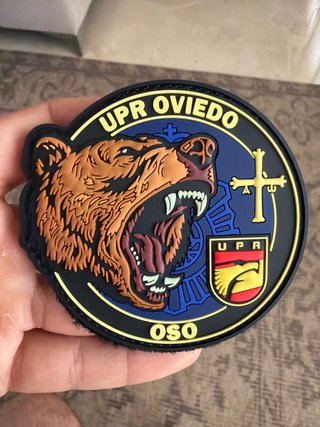 Parche UPR Oviedo Oso Policía Nacional