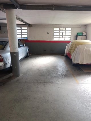 Amplia Plaza de aparcamiento en alquiler