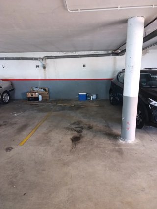 Amplia Plaza de aparcamiento en alquiler