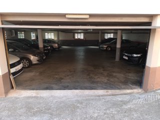 Amplia Plaza de aparcamiento en alquiler