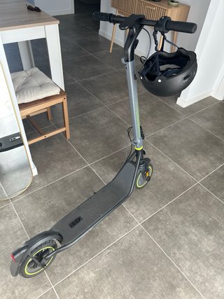 Patinete Eléctrico Cecotec Bongo D30