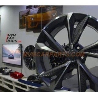 Juego de 4 Llantas 19 R7 2020 Antracit AU056