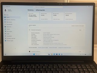 Portátil Lenovo V15 i5 12ª Gen 8GB RAM 240 GB SSD
