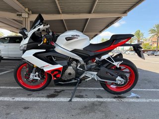 Aprilia RS660 Extrema 2023- 17k • SC Project • MIA