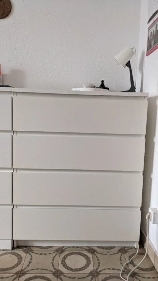 Cómoda IKEA MALM 4 cajones blanca