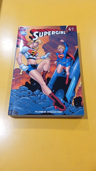 UNIVERSO DC: SUPERGIRL