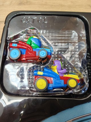 Circuito de slot a escala 1/50 con dos vehículos - Ninco