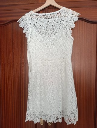 Vestido Zara encaje blanco Talla S
