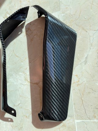 Protector  Radiador Yamaha MT-09 2024 Carbono