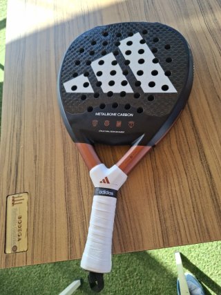 Pala Adidas Metalbone Carbon