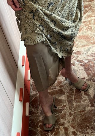 Vestido Zara Beige y Dorado