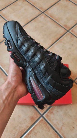 Nike Air Max 95 - Talla 44,5