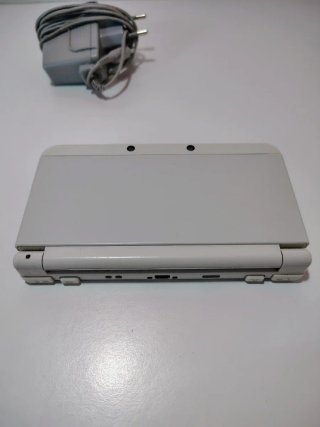 New Nintendo 3DS Bianco Completo con Caricatore