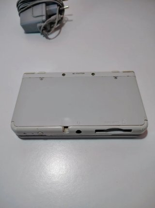 New Nintendo 3DS Bianco Completo con Caricatore