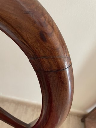 2 Sillas antiguas de madera