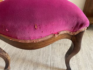 2 Sillas antiguas de madera