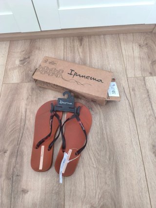 Chanclas Ipanema nuevas Talla 37 Marrones