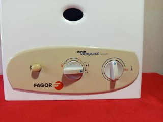 Calentador gas Fagor Super Compact Butano