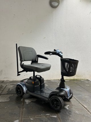 Scooter Eléctrico Azul Metalizado