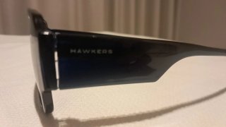 Gafas de sol Hawkers negras y azules