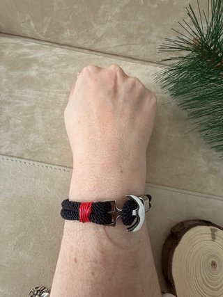 Pulsera ancla negra y roja