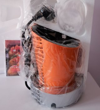 Batidora de vaso Bugatti nueva