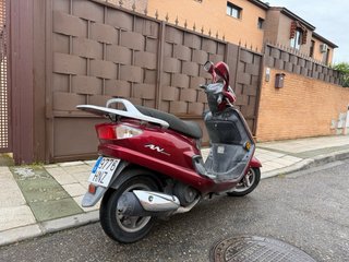 Suzuki AN Burgman 125cc 2012