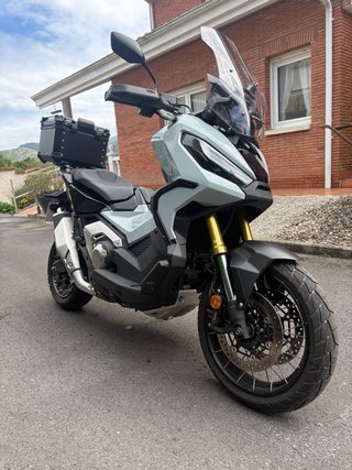 Honda X-ADV 750cc Automática