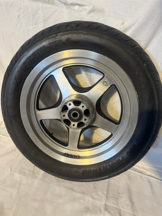 Harley Davidson llantga 16x3 Thunderstar  Trasera