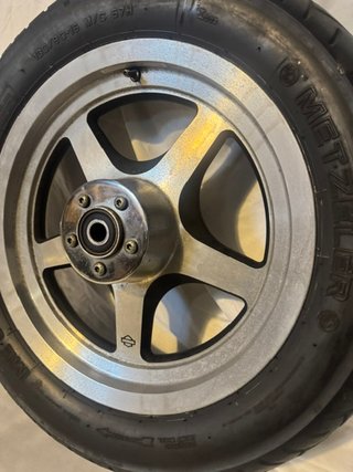 Harley Davidson llantga 16x3 Thunderstar  Trasera
