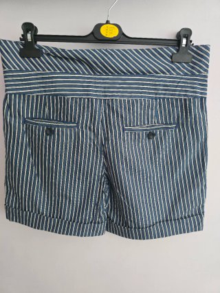 Pantalón corto mujer rayas azul y blanco